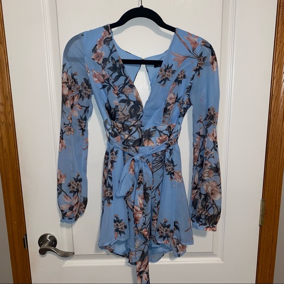 Streetwear society blue floral romper!🌸💙 - Picture 1 of 3
